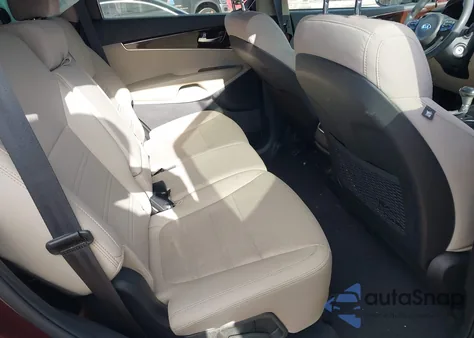 2017 Kia Sorento 2.4L Lx z USA, uszkodzony, nr VIN 5XYPG4A31HG204659